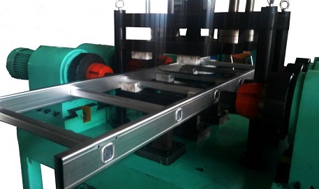 Aluminium Ladder Dealers in India